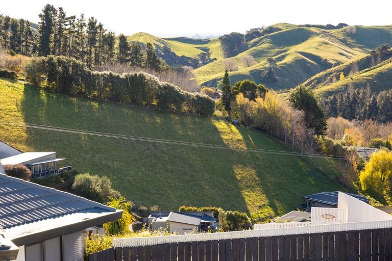 Photo of property in 84 Churchill Drive, Taradale, Napier, 4112