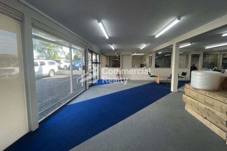Photo of property in 83 Springs Road, Hornby, Christchurch, 8042