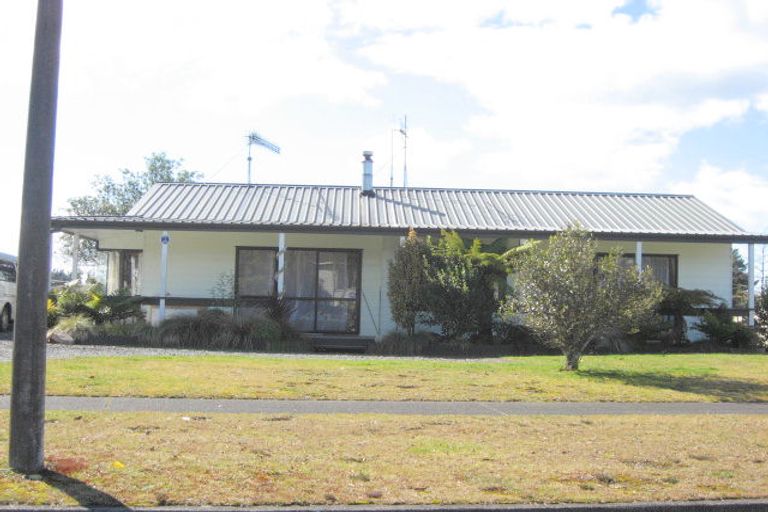 Photo of property in 16 Ringakapo Street, Turangi, 3334