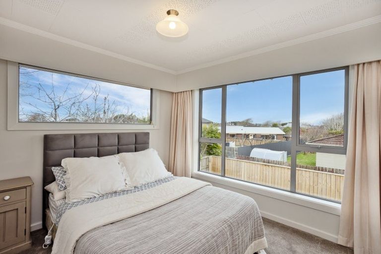 Photo of property in 12 Cruickshank Crescent, Rosedale, Invercargill, 9810