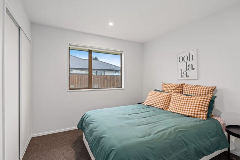 Photo of property in 33 Cressy Place, Darfield, 7510