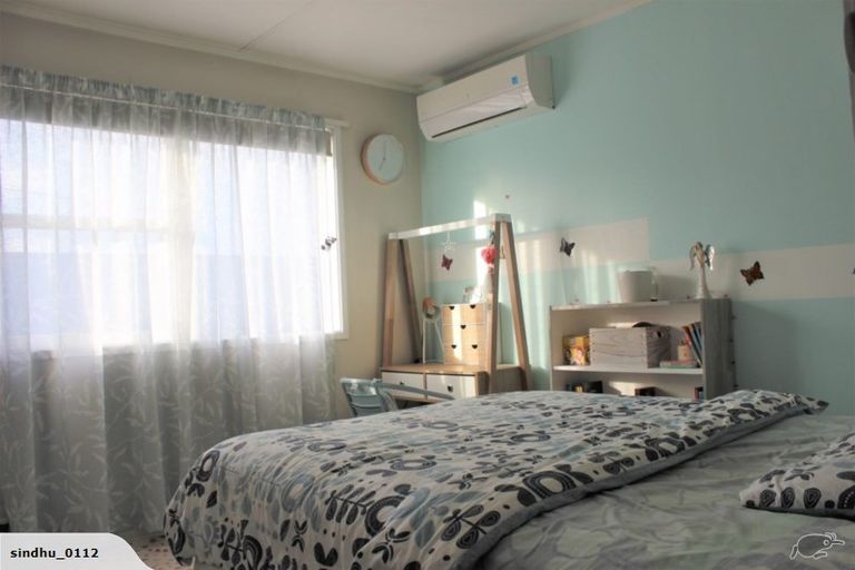 Photo of property in 1/97a Nile Road, Milford, Auckland, 0620