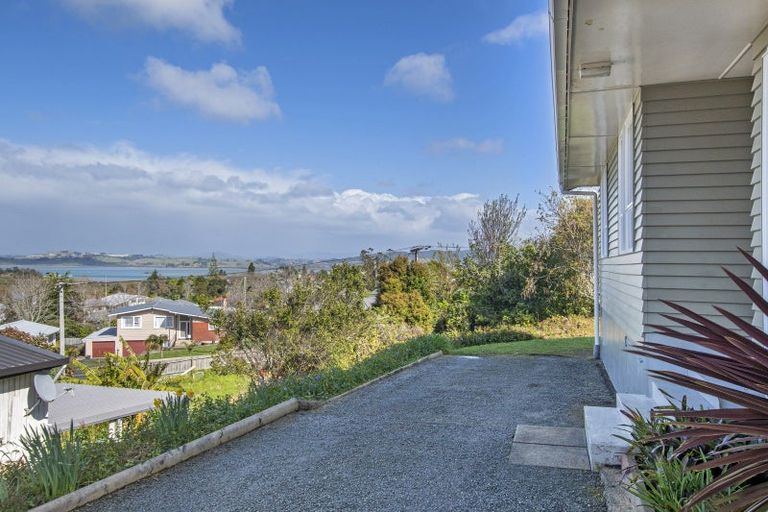 Photo of property in 104 Onerahi Road, Onerahi, Whangarei, 0110