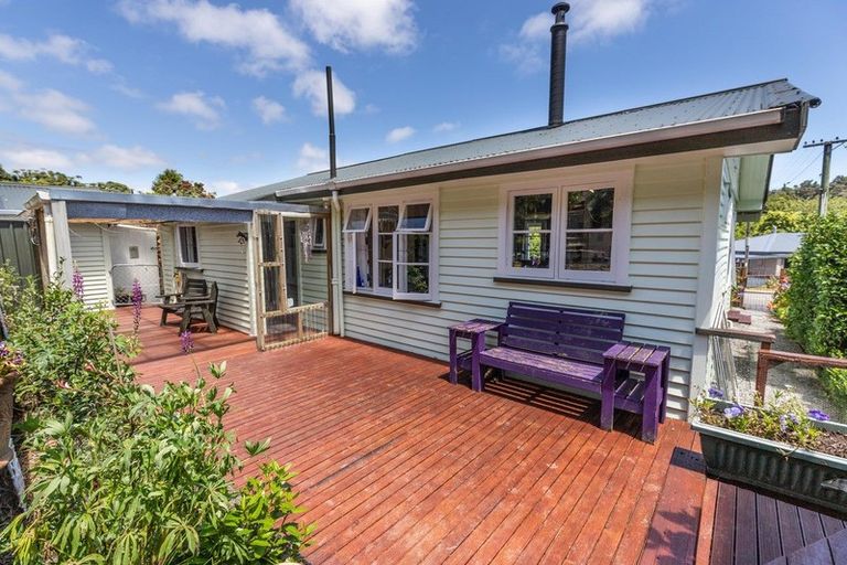 Photo of property in 115 Marsden Road, Greymouth, 7805