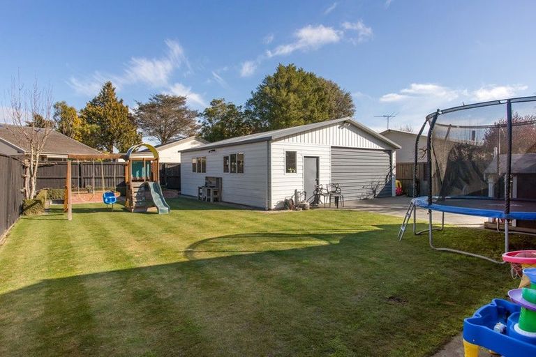 Photo of property in 5 Cintra Place, Casebrook, Christchurch, 8051