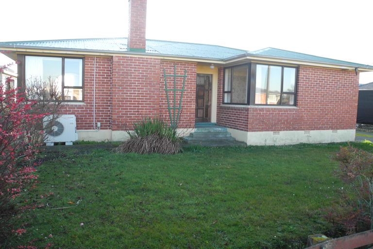 Photo of property in 11 Rugby Street, Waimate, 7924