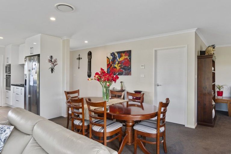 Photo of property in 36 Piata Street, Papamoa Beach, Papamoa, 3118