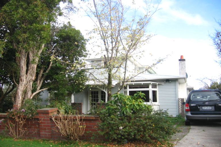 Photo of property in 15 Matai Street, Woburn, Lower Hutt, 5010
