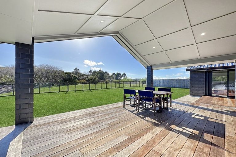 Photo of property in 46 Montgomery Crescent, Kinloch, Taupo, 3377