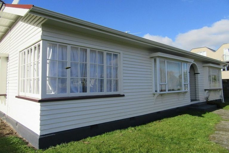 Photo of property in 104 Wainui Street, Riccarton, Christchurch, 8041