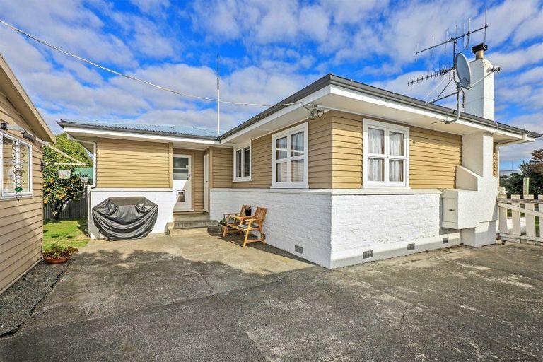 Photo of property in 38 Oldham Avenue, Onekawa, Napier, 4110