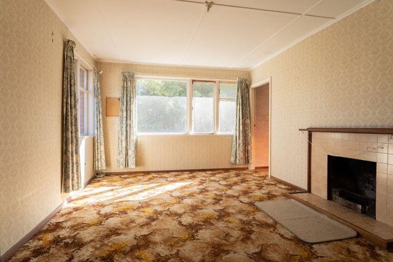 Photo of property in 76 Mckillop Street, Ranui, Porirua, 5024