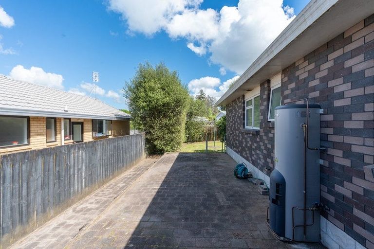 Photo of property in 96 Dixon Road, Glenview, Hamilton, 3206