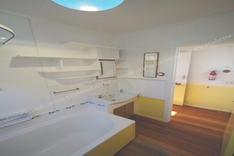 Photo of property in 25 Moir Street, Mount Victoria, Wellington, 6011