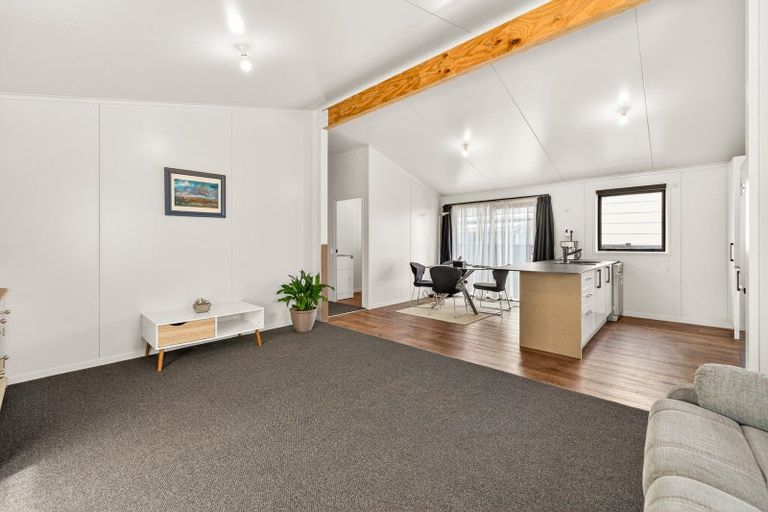 Photo of property in 4 Matipo Street, Tokomaru, 4474