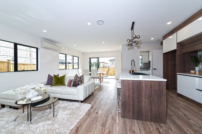 Photo of property in 70 Thomas Road, Flat Bush, Auckland, 2019