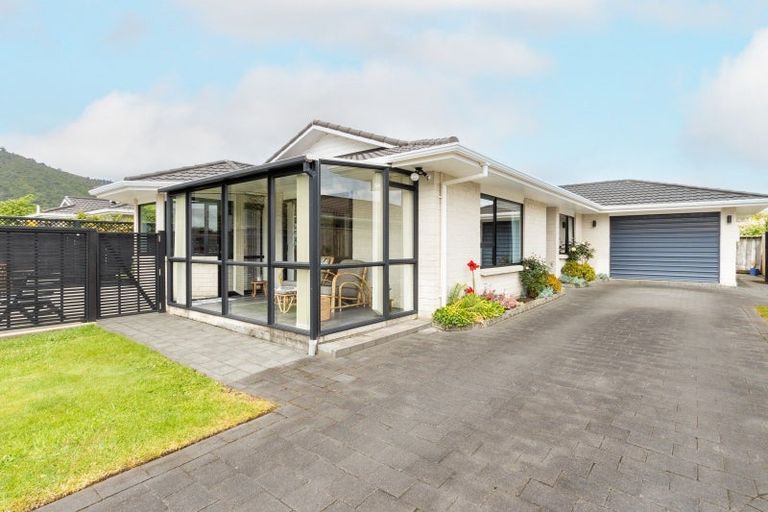 Photo of property in 14a Belvedere Avenue, Waikanae, 5036