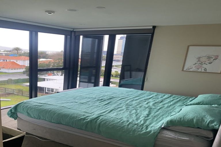 Photo of property in 402/28 Killarney Street, Takapuna, Auckland, 0622