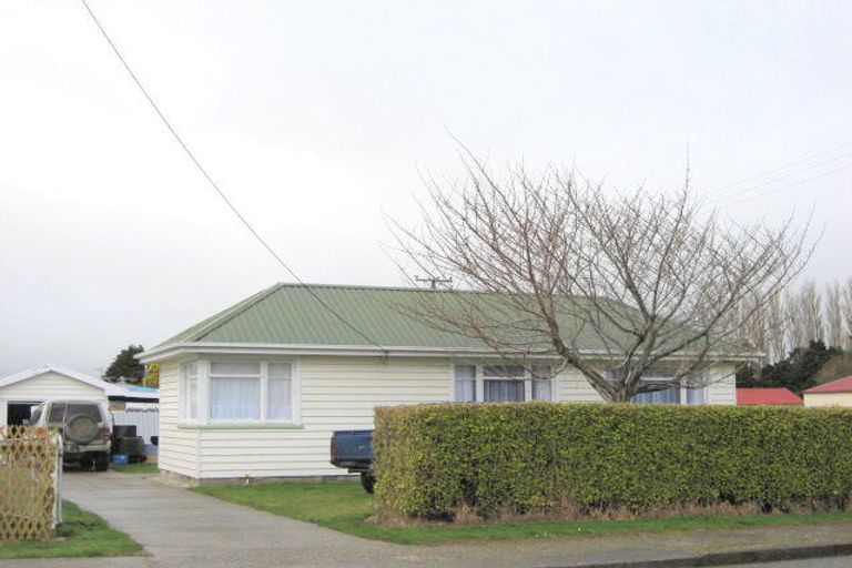 Photo of property in 149 Seaward Road, Edendale, 9825