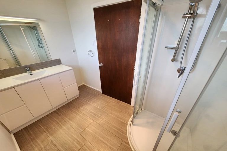 Photo of property in 2/156 Hendersons Road, Hoon Hay, Christchurch, 8025