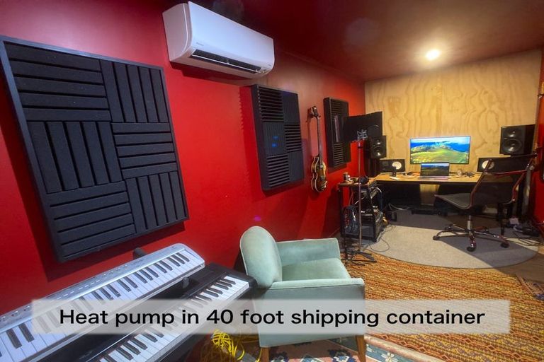 Photo of property in 4 Te Pahi River Drive, Paparoa, Maungaturoto, 0583