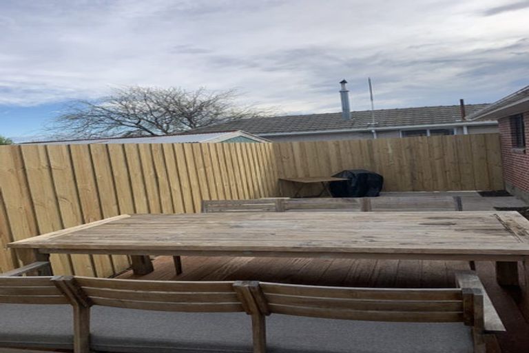 Photo of property in 17 Crosby Street, Mairehau, Christchurch, 8013