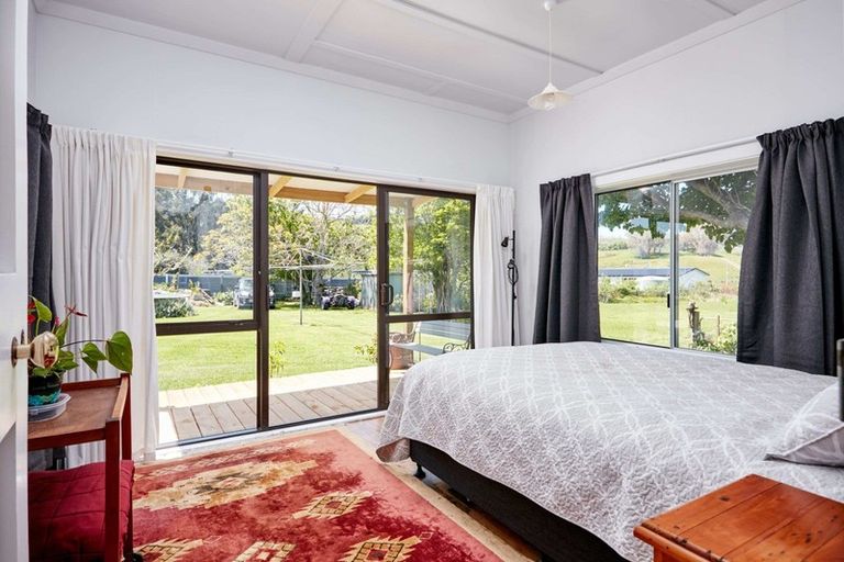 Photo of property in 32 Waihirere Domain Road, Waihirere, Gisborne, 4071