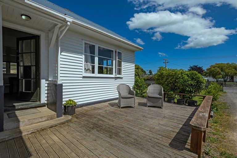 Photo of property in 24 Huia Street, Pahiatua, 4910