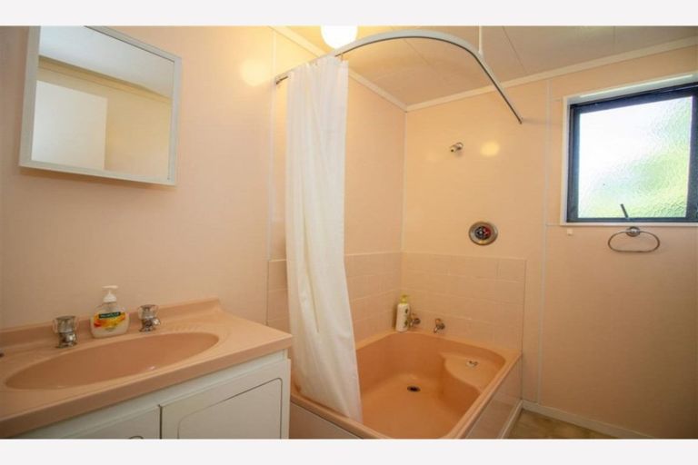 Photo of property in 15 Tawa Street, Ohakune, 4625