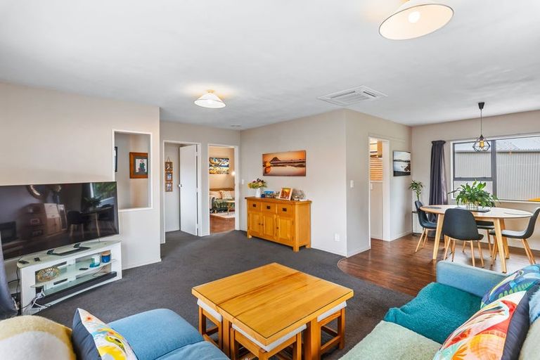 Photo of property in 37 Campbell Avenue, Paraparaumu, 5032