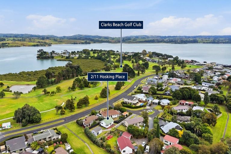 Photo of property in 2/11 Hosking Place, Clarks Beach, 2122