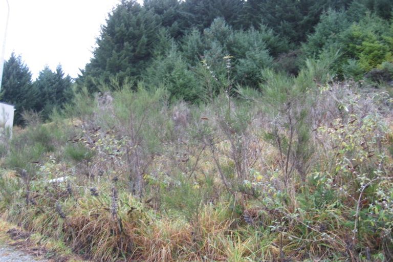 Photo of property in 1 Vanda Place, Fernhill, Queenstown, 9300