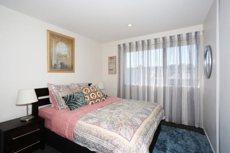 Photo of property in 10 Stockyard Crescent, Pukekohe, 2120