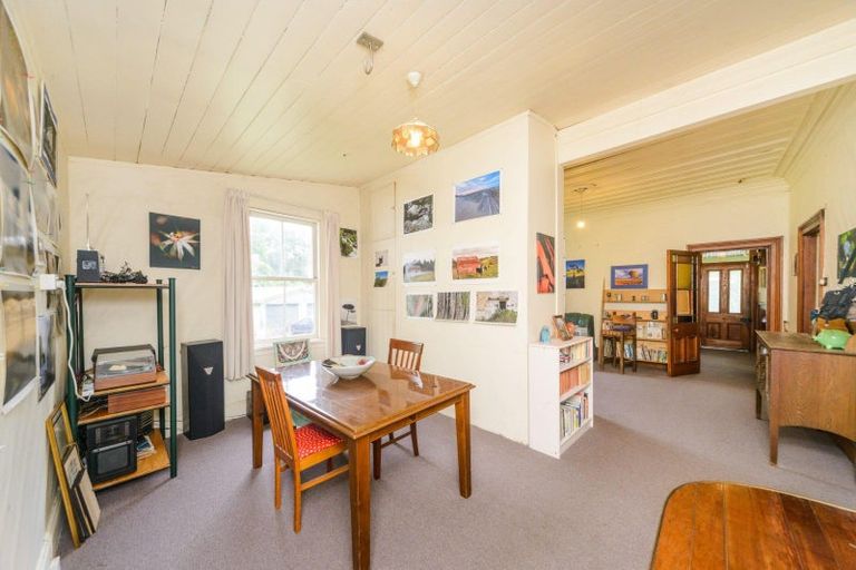 Photo of property in 15 Awahou South Road, Ashhurst, 4884