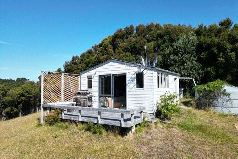 Photo of property in 11 Edith Ridge Road, Kawau Island, 0920