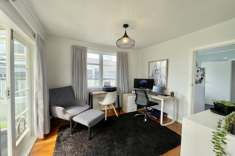 Photo of property in 12 Argyle Grove, Trentham, Upper Hutt, 5018