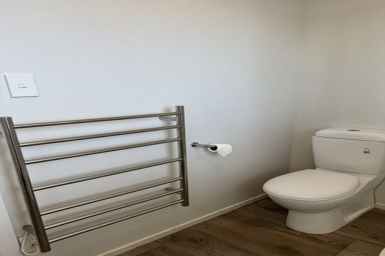 Photo of property in 2/3 Buckley Street, Alicetown, Lower Hutt, 5010