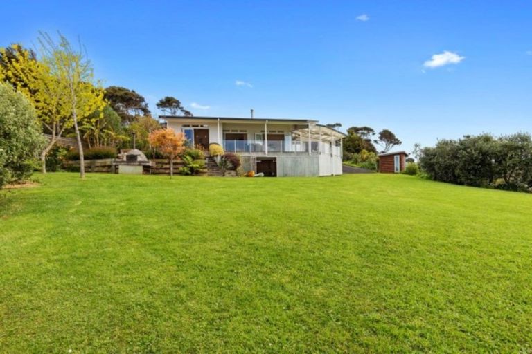 Photo of property in 106j Greenslade Road, Raglan, 3295