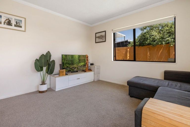 Photo of property in 153b Oceanbeach Road, Mount Maunganui, 3116