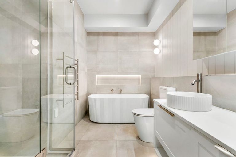 Photo of property in 196 Landmark Terrace, Orewa, 0931