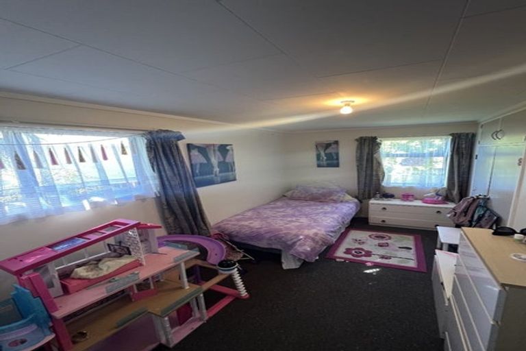 Photo of property in 65 Liverpool Street, Levin, 5510