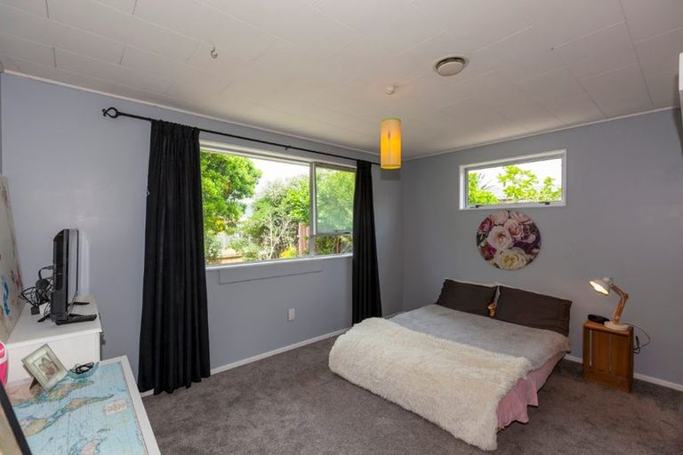 Photo of property in 34 Chums Road, Paraparaumu Beach, Paraparaumu, 5032