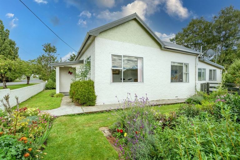 Photo of property in 40 River Street, Mataura, 9712