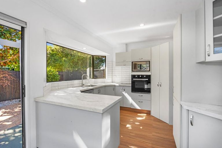 Photo of property in 10a Ronald George Place, Parklands, Christchurch, 8083