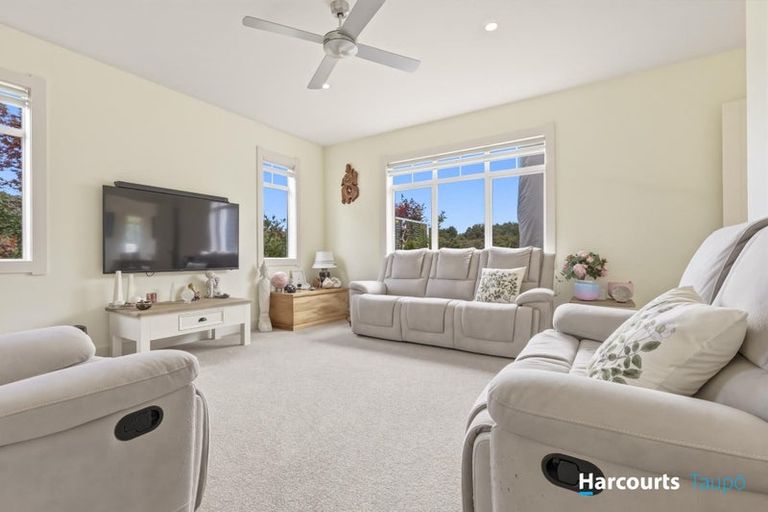 Photo of property in 3 Paulines Way, Wharewaka, Taupo, 3330