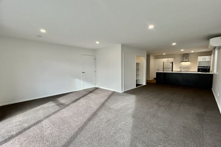 Photo of property in 17 Wheatsheaf Lane, Heathcote Valley, Christchurch, 8022