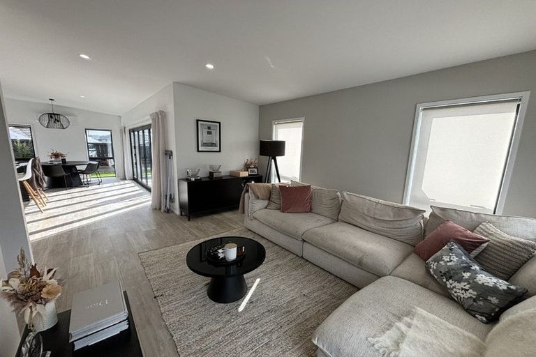 Photo of property in 31 Jonah Lomu Drive, Paerata, Pukekohe, 2124