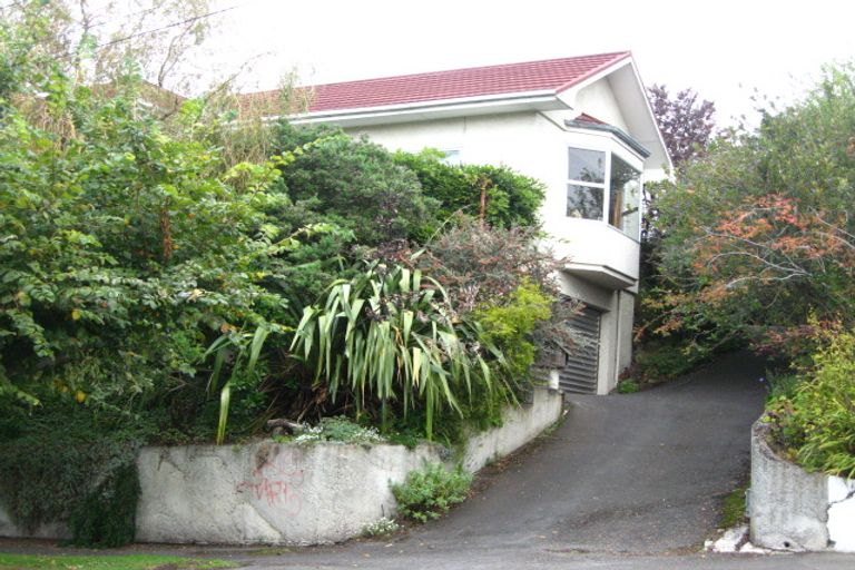 Photo of property in 5 Ryehill Street, Calton Hill, Dunedin, 9012