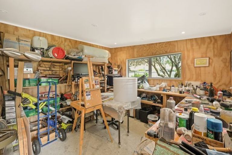 Photo of property in 4 Roger Street, Lytton West, Gisborne, 4010