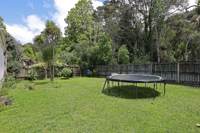 Photo of property in 54a Woodside Road, Massey, Auckland, 0614